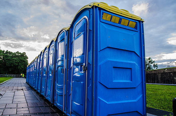 Best Affordable portable toilet rental  in Romeovle, IL